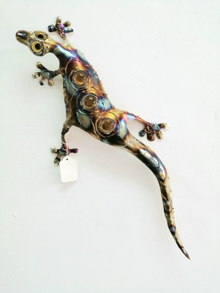 Stainless steel gecko with glass beads